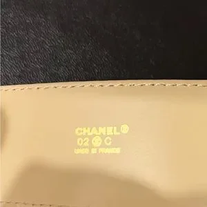 Marie Chantal | Accessories | Chanel Pink Satin Pearl Chain  display picture 2